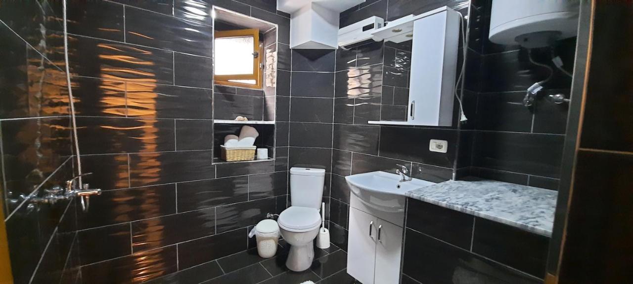 Apartament Clara Permet Lägenhet Exteriör bild